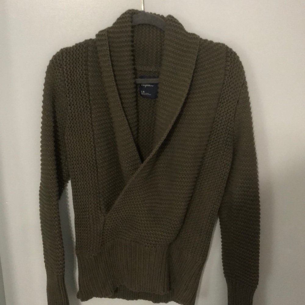 American Eagle sweater.